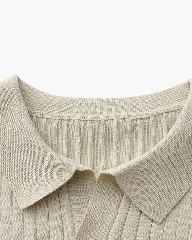 Polo de Punto Acanalado – Crema