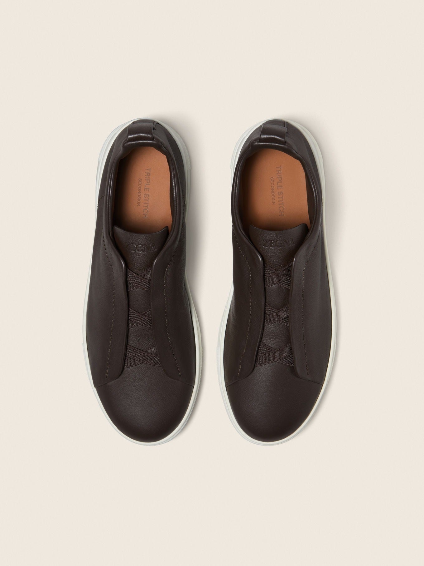 Triple Stitch SECONDSKIN Slip-On Zapatilla - Marrón oscuro