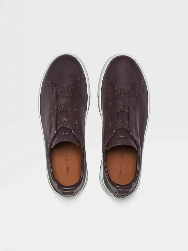 Triple Stitch Cuero Zapatillas – Burdeos