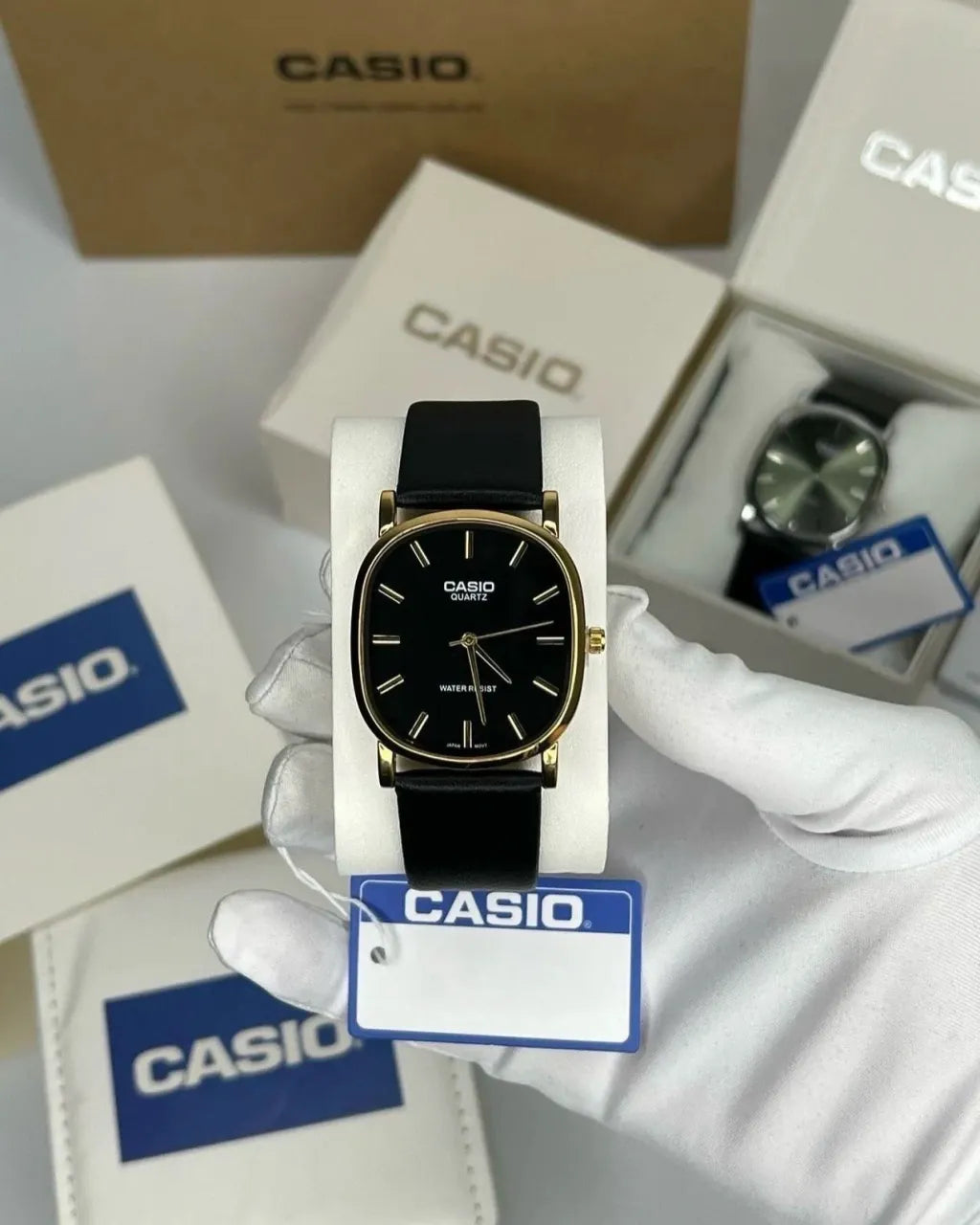 Reloj Minimalista de Cuero - Dorado/Negro
