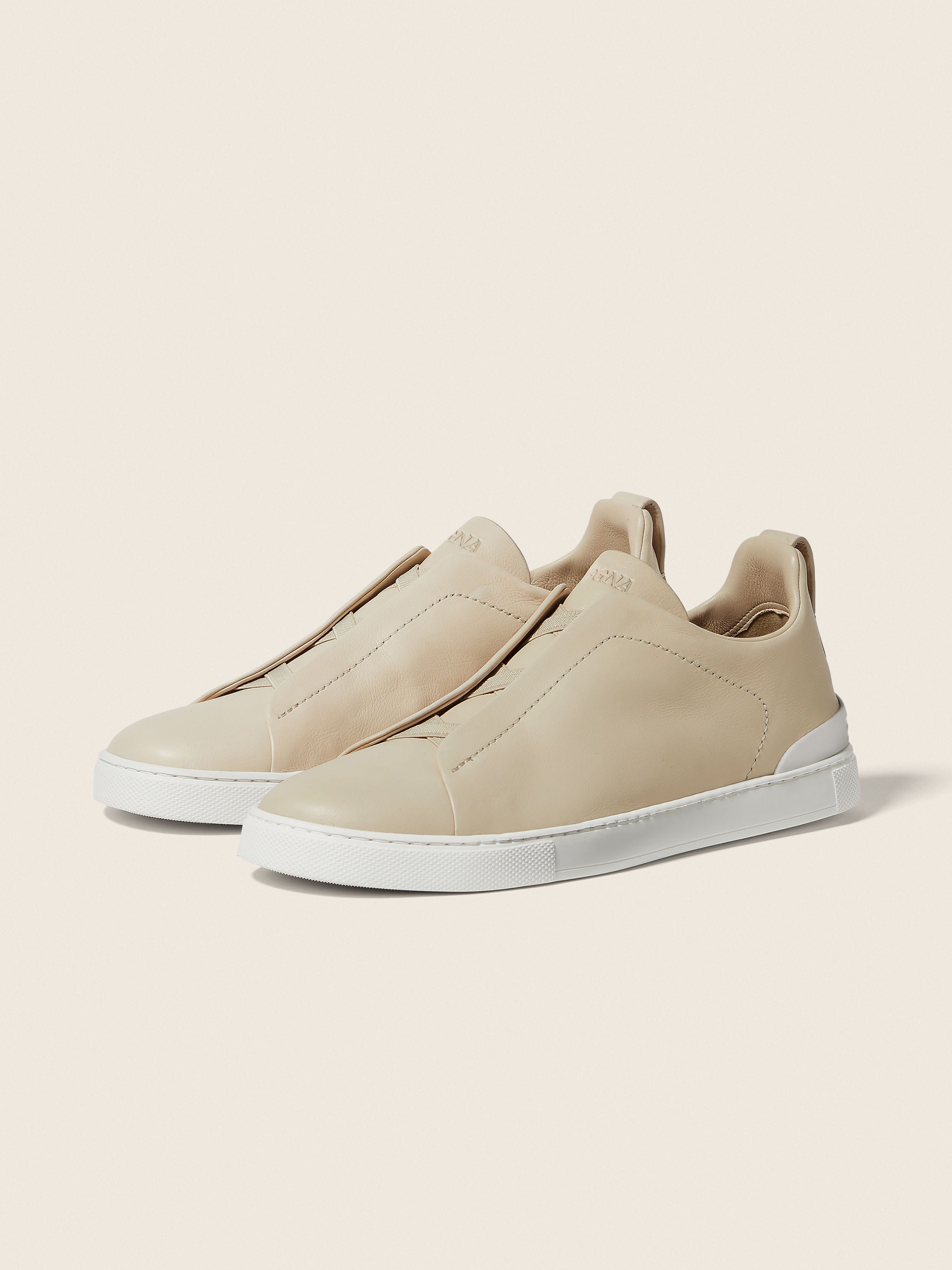 Triple Stitch SECONDSKIN Slip-On Zapatilla - Light Beige