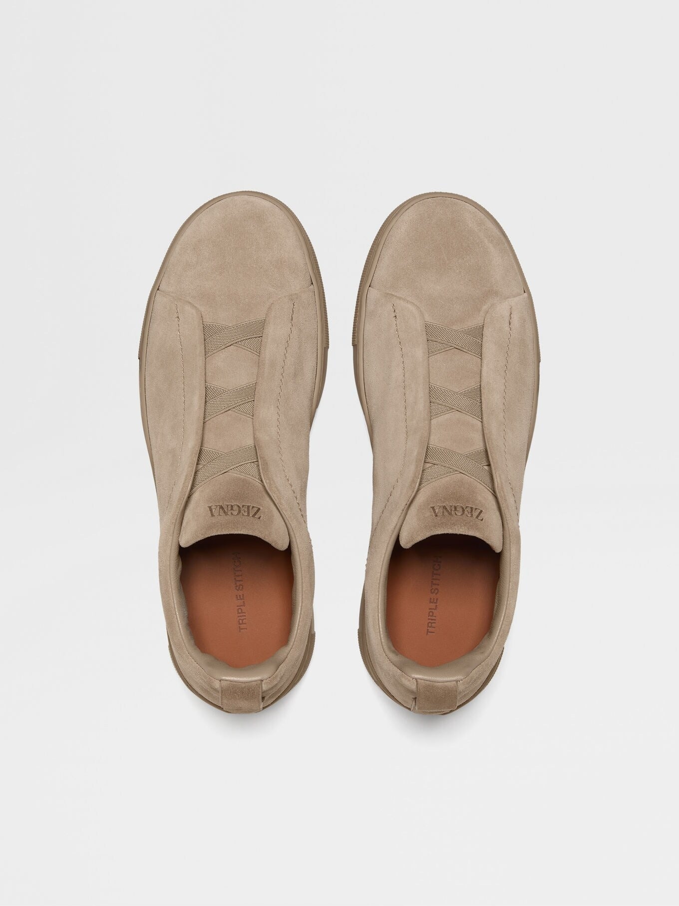 Triple Stitch Gamuza Slip-On Zapatilla – Beige claro