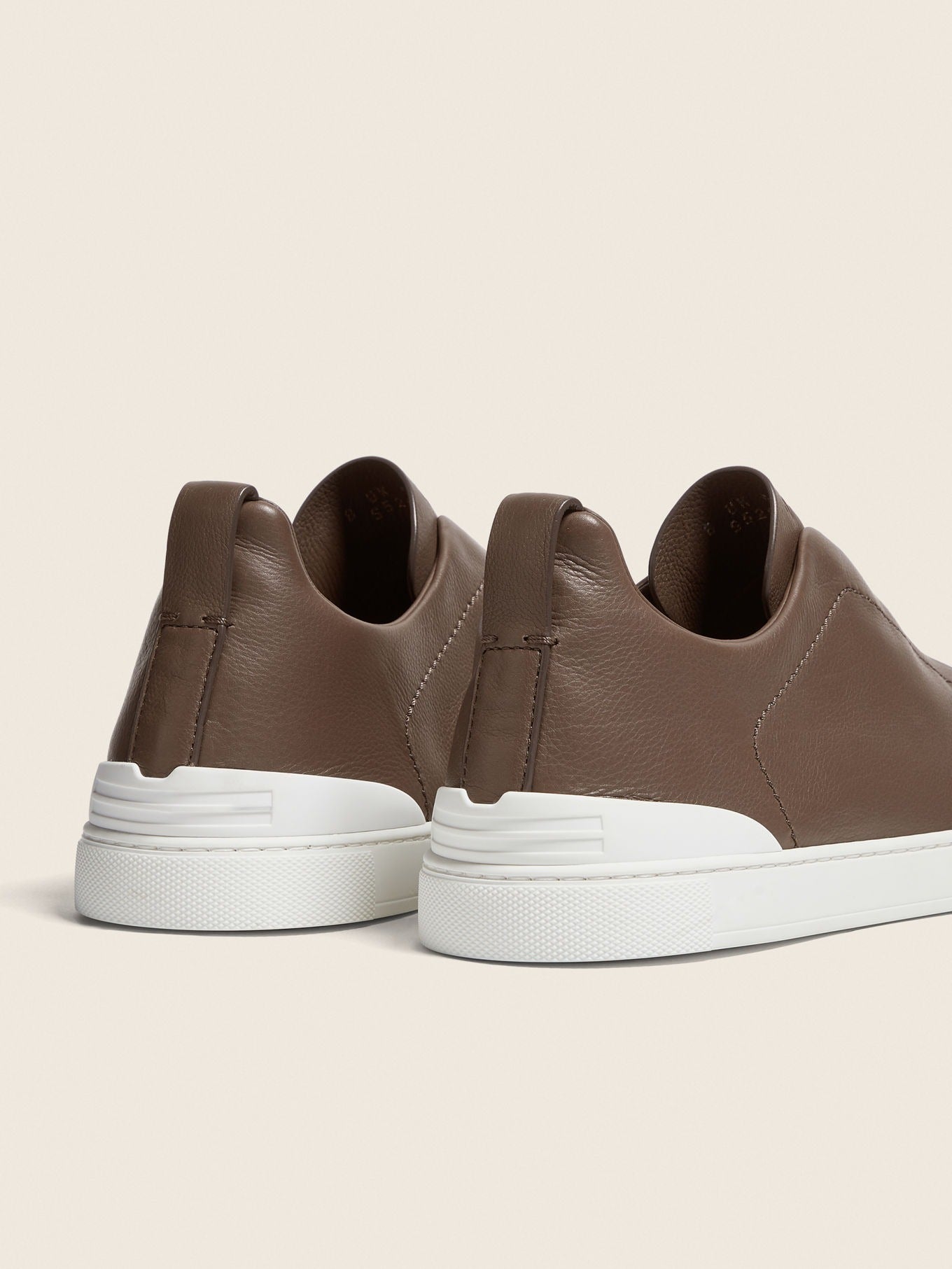 Triple Stitch SECONDSKIN Slip-On Zapatilla - Marrón