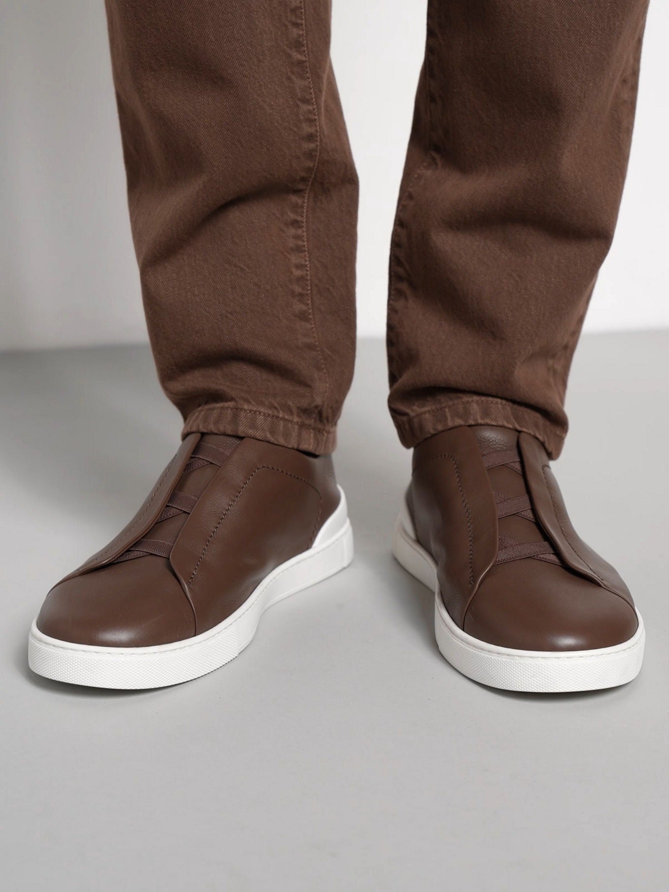 Triple Stitch SECONDSKIN Slip-On Zapatilla - Marrón