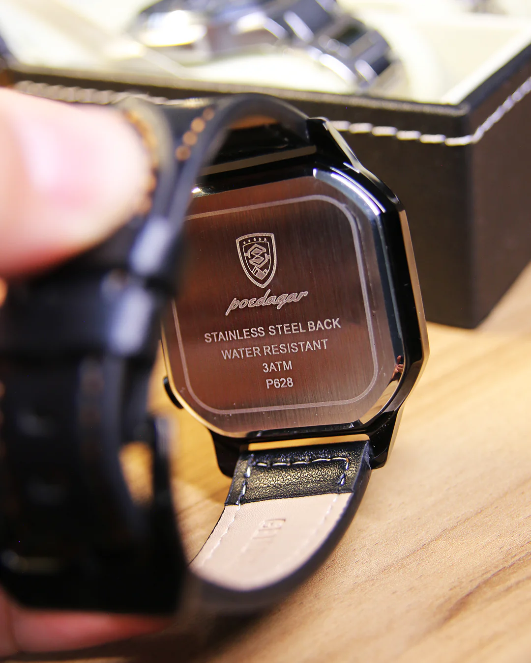 Reloj Cronógrafo Cuadrado Apex – Negro