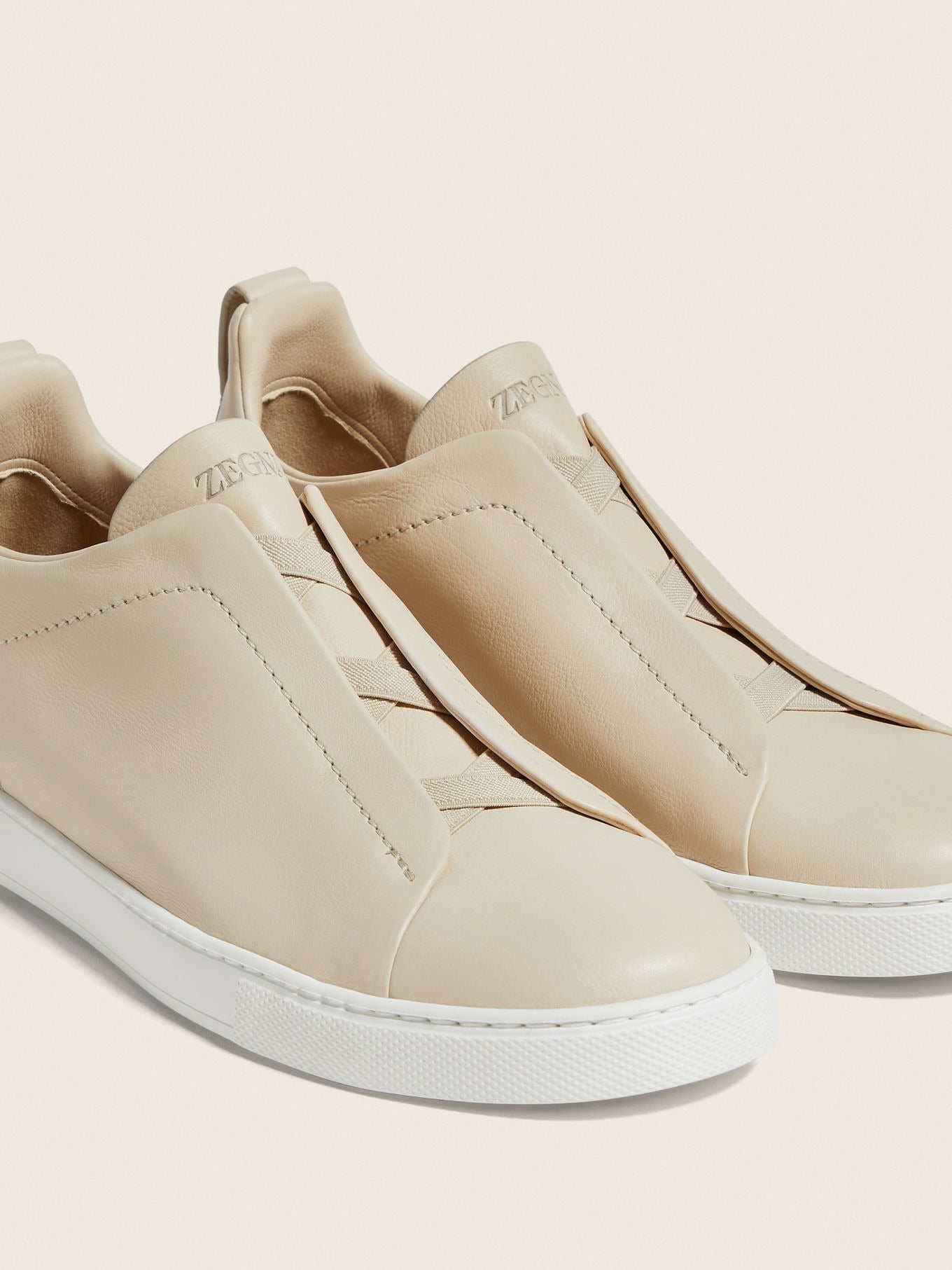 Triple Stitch SECONDSKIN Slip-On Zapatilla - Beige claro