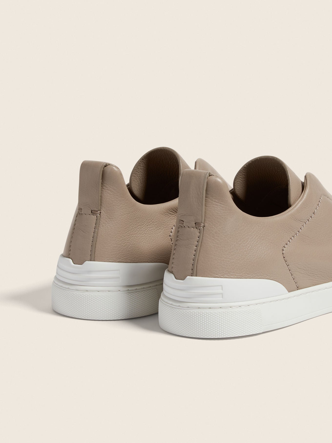 Triple Stitch SECONDSKIN Slip-On Zapatilla - Light Topo