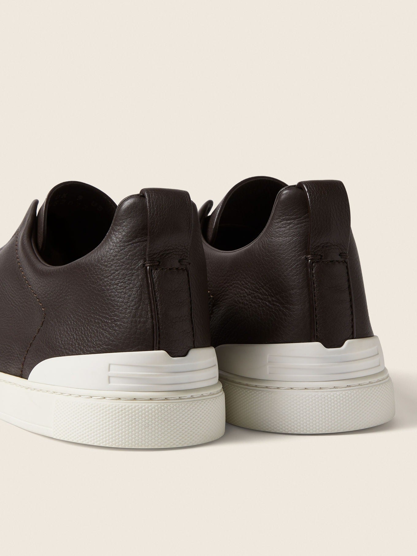Triple Stitch SECONDSKIN Slip-On Zapatilla - Marrón oscuro