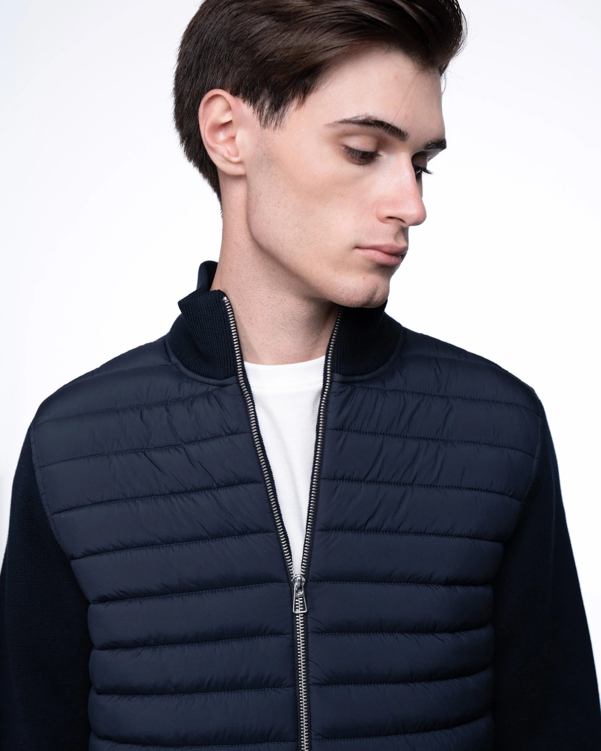 Chamarra Stratum | Acolchado y Punto Premium