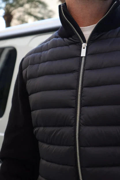 Chamarra Stratum | Acolchado y Punto Premium
