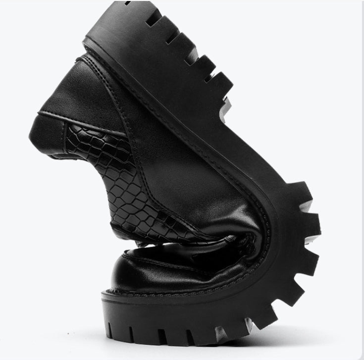 Zapato Cavelli Platform - Negro