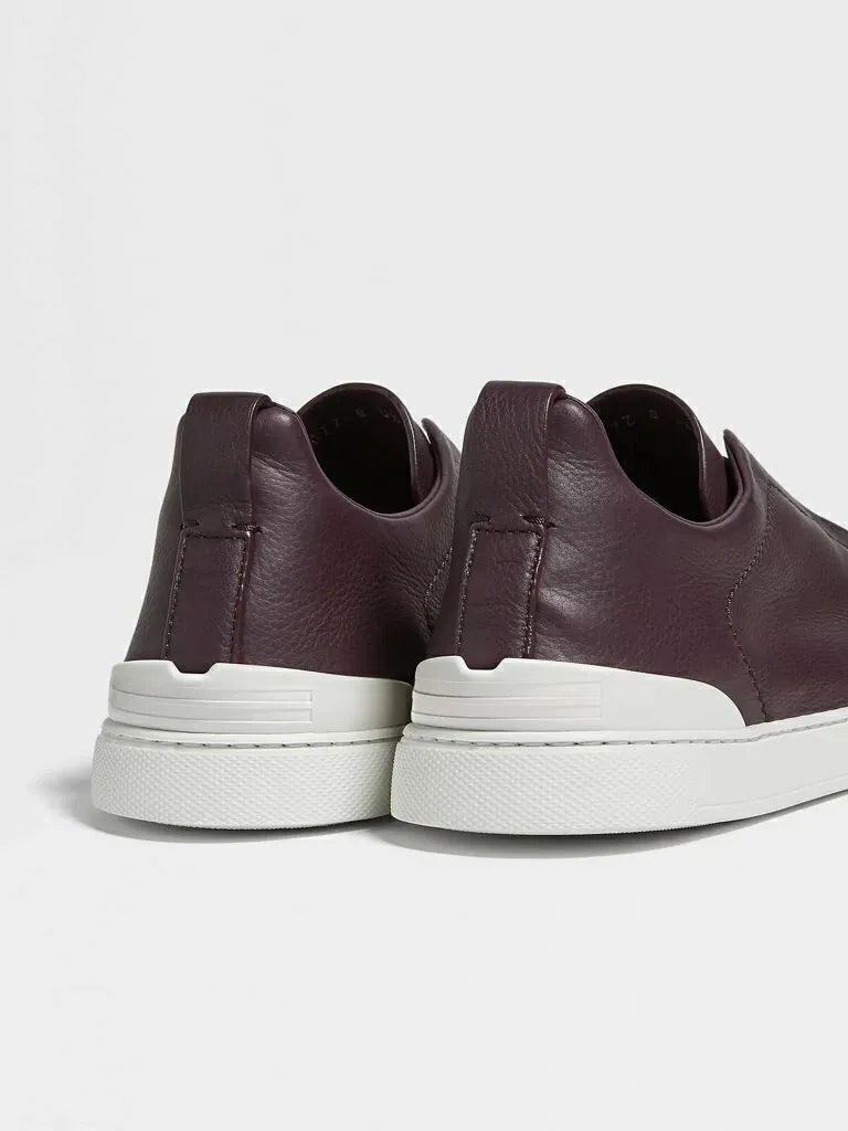Triple Stitch Cuero Zapatillas – Burdeos
