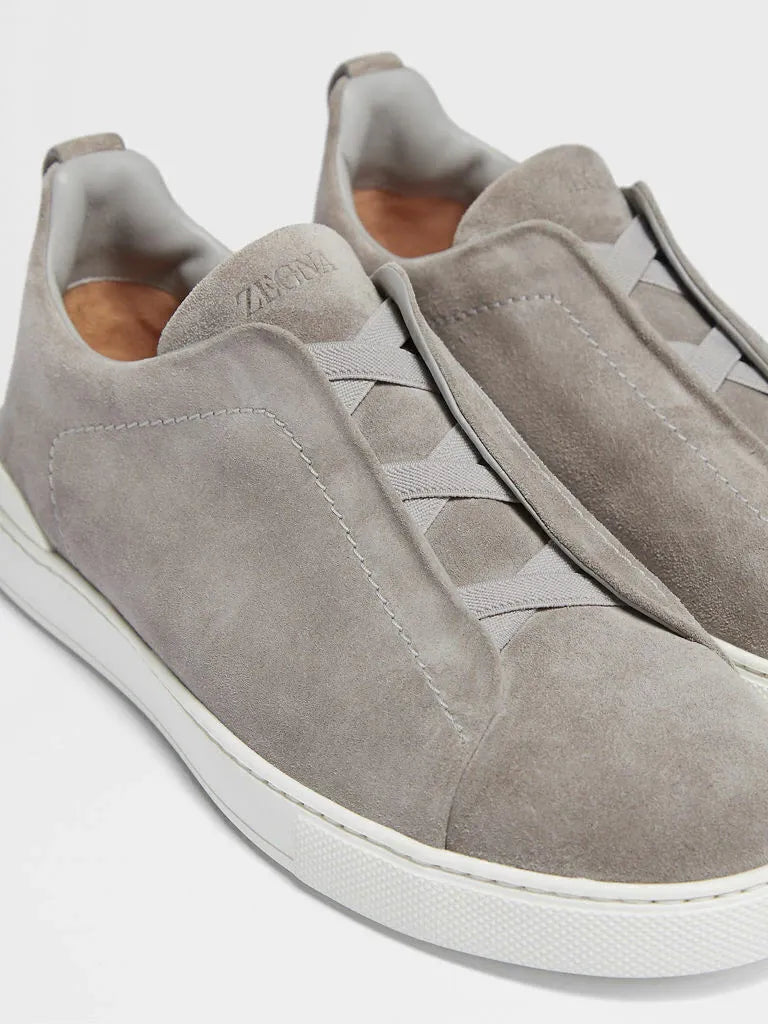 Triple Stitch Gris Gamuza Zapatillas