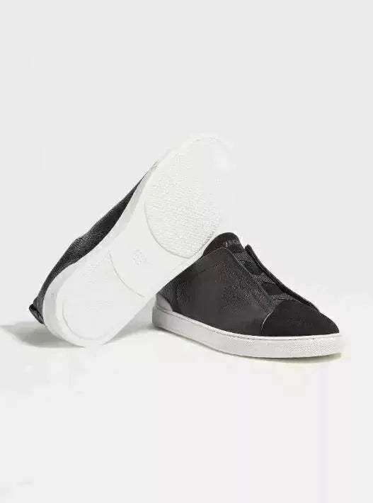 Triple Stitch Negro Cuero Gamuza Zapatillas – Suela blanca
