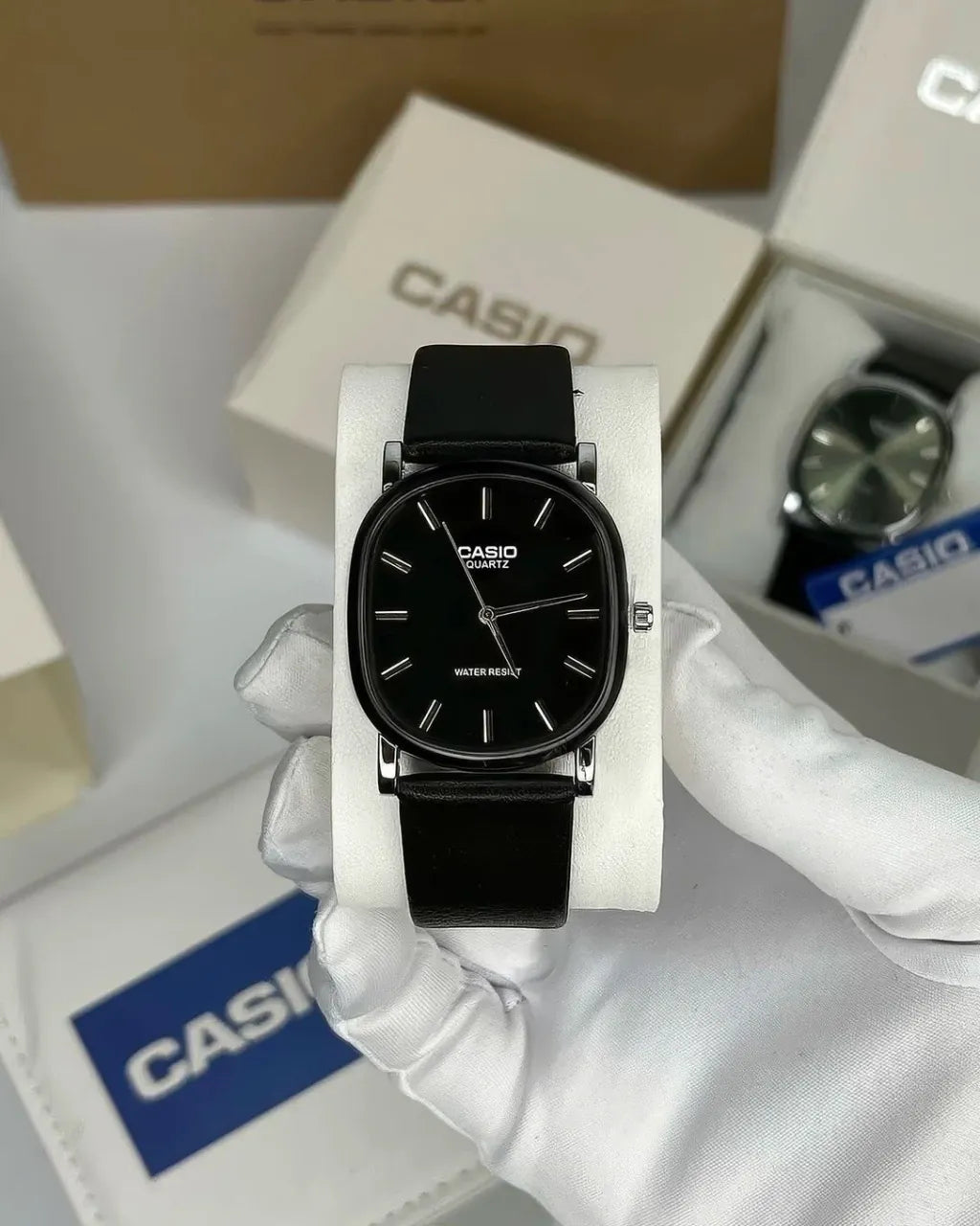 Reloj Minimalista de Cuero - Negro/Negro