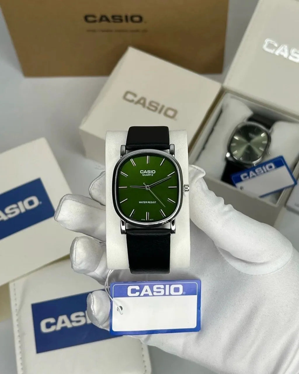 Reloj Minimalista de Cuero - Plata/Verde