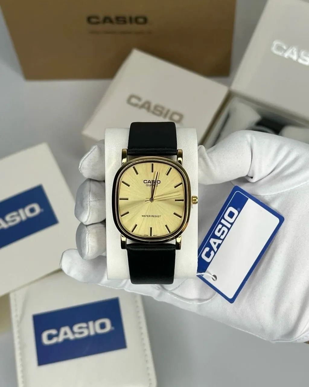 Reloj Minimalista de Cuero - Dorado/Dorado
