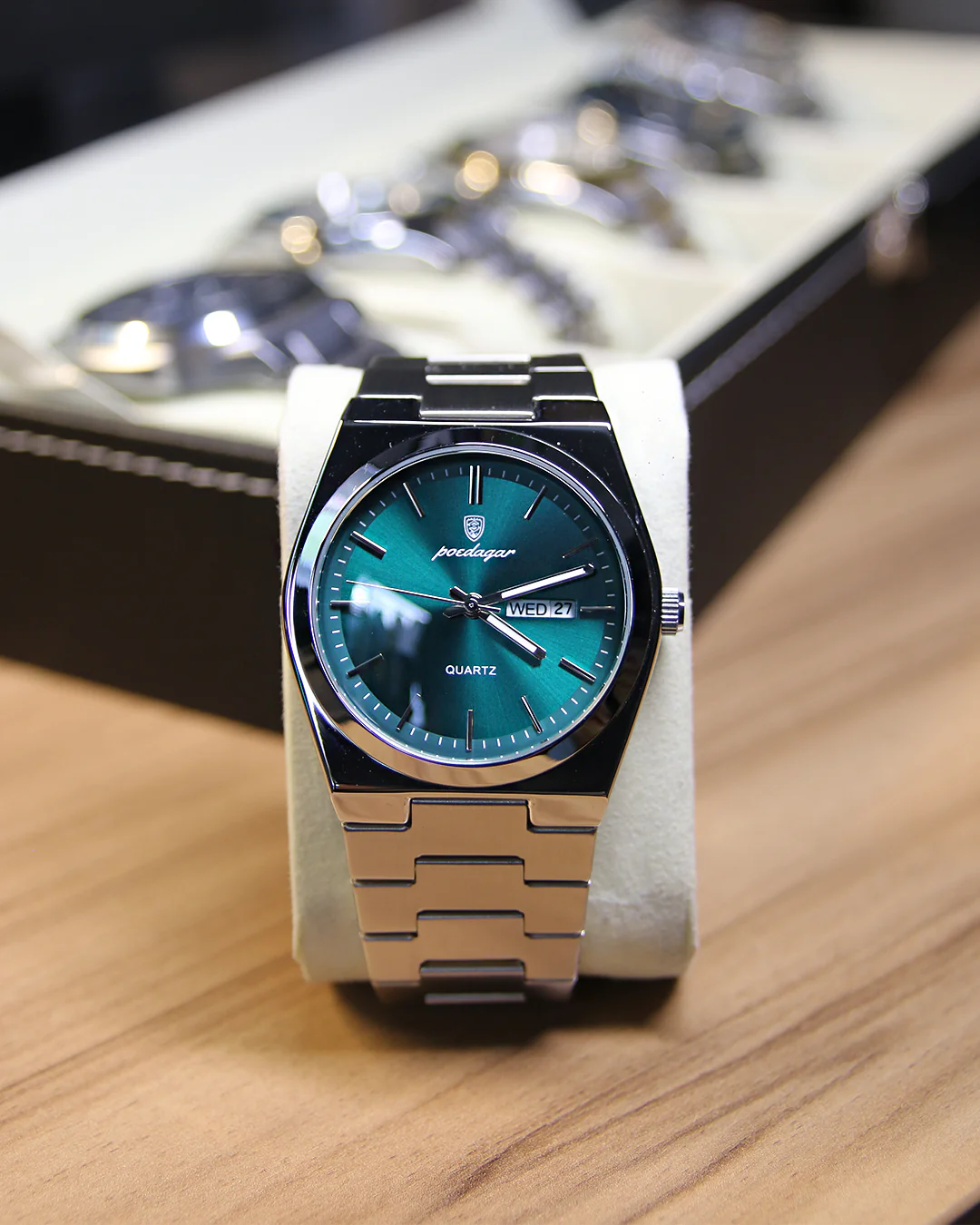 Reloj de Acero Esmeralda – Verde