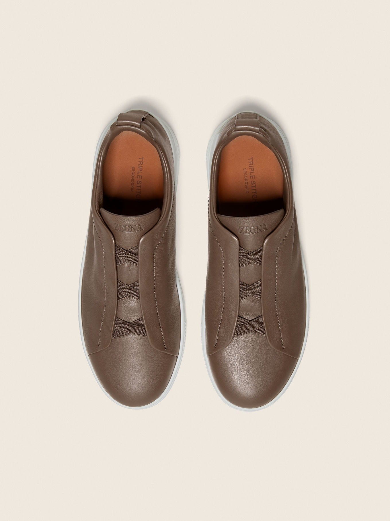Triple Stitch SECONDSKIN Slip-On Zapatilla - Marrón